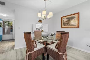 1540 Glen Oaks Dr E, Sarasota, FL 34232 - Photo 13