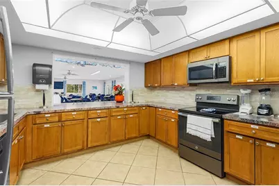 1540 Glen Oaks Drive E #B134, Sarasota, FL 34232 - Photo 45