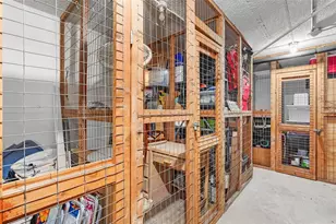 1540 Glen Oaks Dr E, Sarasota, FL 34232 - Photo 49