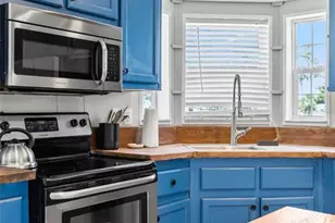 300 River Blvd S, Nokomis, FL 34275 - Photo 5