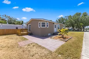 300 River Blvd S, Nokomis, FL 34275 - Photo 1