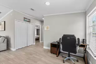 300 River Blvd S, Nokomis, FL 34275 - Photo 11