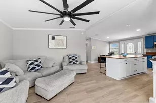 300 River Blvd S, Nokomis, FL 34275 - Photo 9