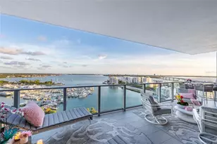 1155 N Gulfstream Ave, Sarasota, FL 34236 - Photo 1