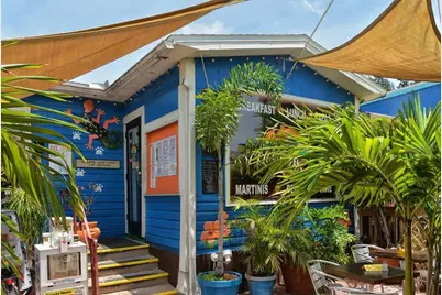 6722 Roxbury Drive, Sarasota, FL 34231 - Photo 85