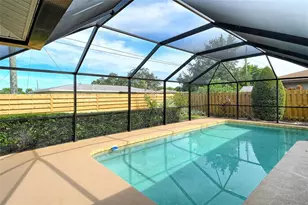 6722 Roxbury Dr, Sarasota, FL 34231 - Photo 47