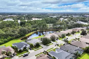 331 Londonderry Dr, Sarasota, FL 34240 - Photo 17