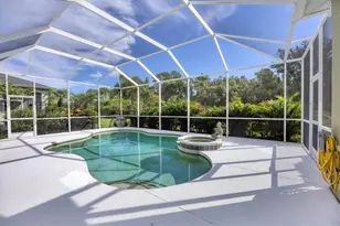 331 Londonderry Dr, Sarasota, FL 34240 - Photo 47