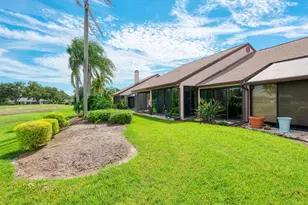 6103 Clubside Dr, Sarasota, FL 34243 - Photo 29