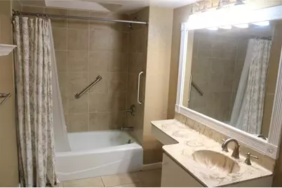 5400 34th Street W #D2, Bradenton, FL 34210 - Photo 9