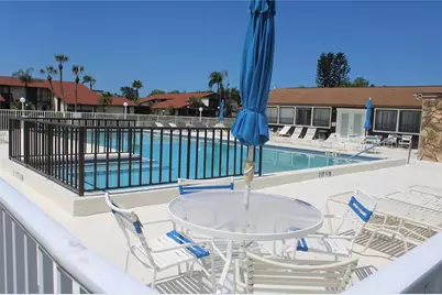 5400 34th Street W #D2, Bradenton, FL 34210 - Photo 11