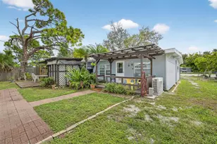 332 E Langsner St, Englewood, FL 34223 - Photo 25