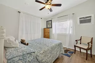 332 E Langsner St, Englewood, FL 34223 - Photo 19