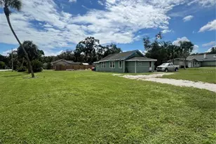 4223 Sawyer Rd, Sarasota, FL 34233 - Photo 3