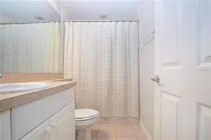 6426 Bay Cedar Ln, Bradenton, FL 34203 - Photo 35