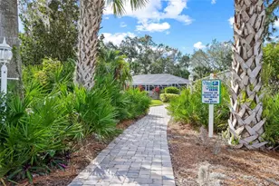 6052 Bonaventure Pl, Sarasota, FL 34243 - Photo 27