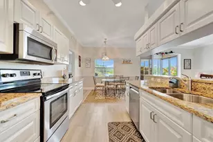 6738 Peach Tree Creek Rd, Bradenton, FL 34203 - Photo 9
