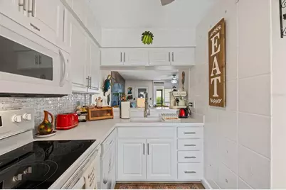 6447 Draw Lane #53, Sarasota, FL 34238 - Photo 11