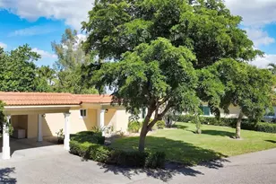 4976 Gulf of Mexico Dr, Longboat Key, FL 34228 - Photo 1