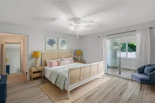 4976 Gulf of Mexico Dr, Longboat Key, FL 34228 - Photo 11