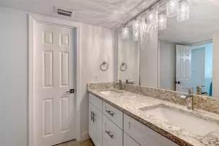 4976 Gulf of Mexico Dr, Longboat Key, FL 34228 - Photo 15