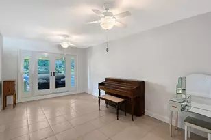 4976 Gulf of Mexico Dr, Longboat Key, FL 34228 - Photo 19