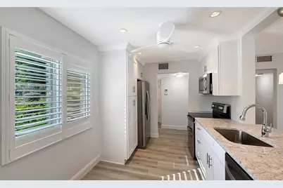 4976 Gulf Of Mexico Drive #Villa 18, Longboat Key, FL 34228 - Photo 11