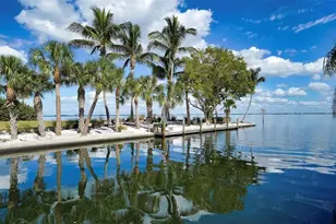 4976 Gulf of Mexico Dr, Longboat Key, FL 34228 - Photo 1
