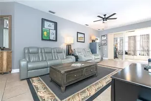 320 Langholm Dr, Venice, FL 34293 - Photo 11