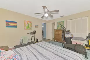 255 Fenwick Dr, Venice, FL 34285 - Photo 27