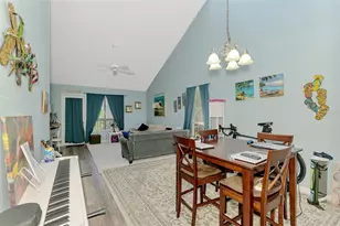 255 Fenwick Dr, Venice, FL 34285 - Photo 15