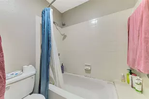 255 Fenwick Dr, Venice, FL 34285 - Photo 29