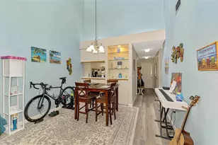 255 Fenwick Dr, Venice, FL 34285 - Photo 17