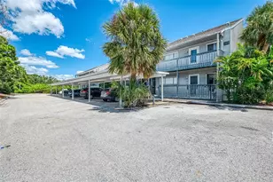 255 Fenwick Dr, Venice, FL 34285 - Photo 1