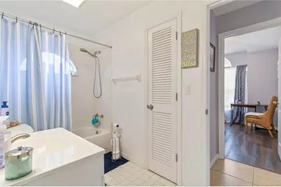 5509 83rd Terrace E, Sarasota, FL 34243 - Photo 15