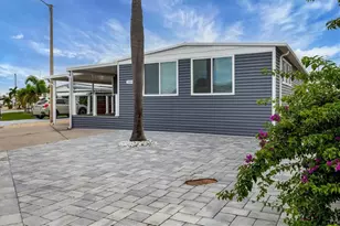 2009 Iowa Ave, Bradenton, FL 34207 - Photo 1