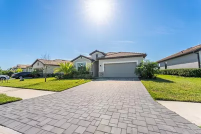 5161 Coral Reef Way, Bradenton, FL 34211 - Photo 3