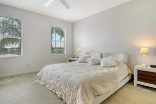 1400 Burgos Dr, Sarasota, FL 34238 - Photo 13