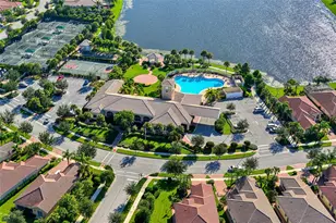 1400 Burgos Dr, Sarasota, FL 34238 - Photo 43