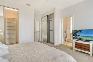 1400 Burgos Dr, Sarasota, FL 34238 - Photo 15