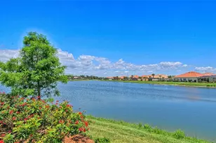 1400 Burgos Dr, Sarasota, FL 34238 - Photo 37