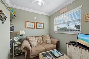 7105 Gulf of Mexico Dr, Longboat Key, FL 34228 - Photo 35
