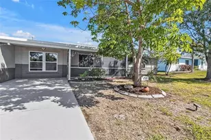 628 Tarpon Way, Punta Gorda, FL 33950 - Photo 3
