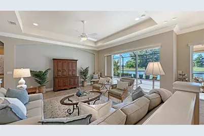 14718 Secret Harbor Place, Lakewood Ranch, FL 34202 - Photo 17
