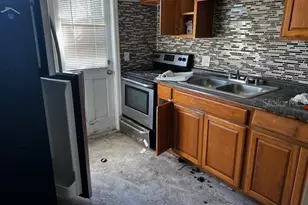 197 148th Ave E, Madeira Beach, FL 33708 - Photo 9