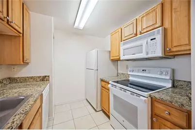 4763 Travini Circle #3-203, Sarasota, FL 34235 - Photo 7