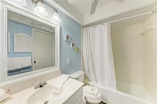 600 Manatee Ave, Holmes Beach, FL 34217 - Photo 23