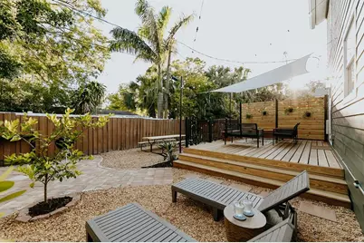 2472 Temple Street, Sarasota, FL 34239 - Photo 45