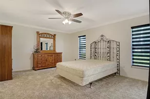 5609 Evergreen Dr, Sarasota, FL 34233 - Photo 23