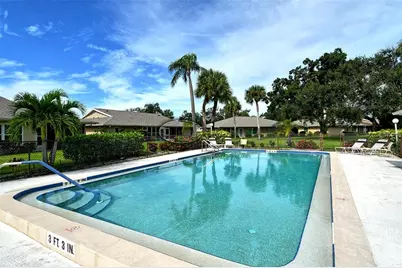 5609 Evergreen Drive #28, Sarasota, FL 34233 - Photo 37